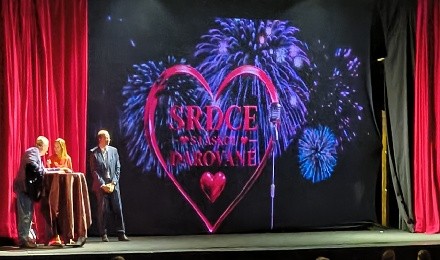 Granát Turnov podpořil projekt Srdce s láskou darované