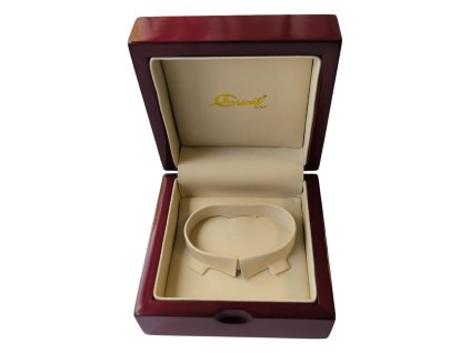 Wooden box for bracelet